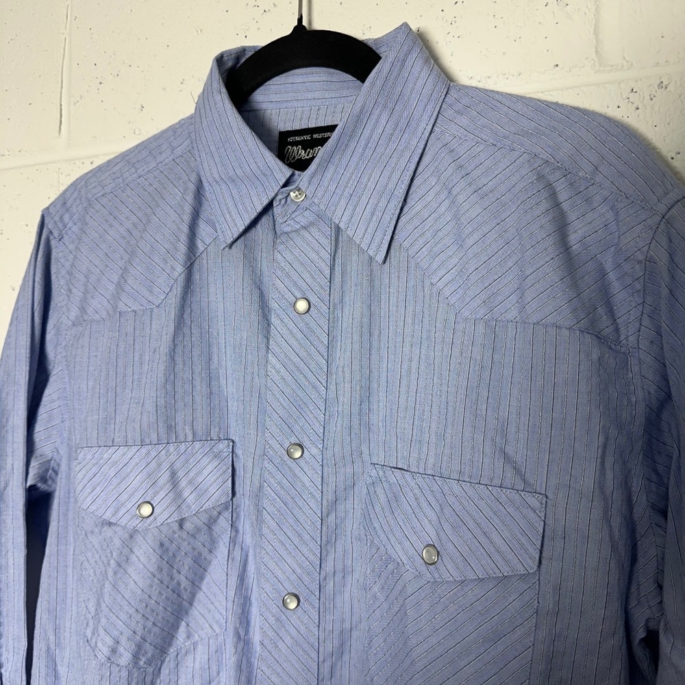 Wrangler Authentic Western Shirt Mens Medium Blue Pinstripe pearl Snap Front